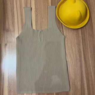 تاپ بافت نخودی