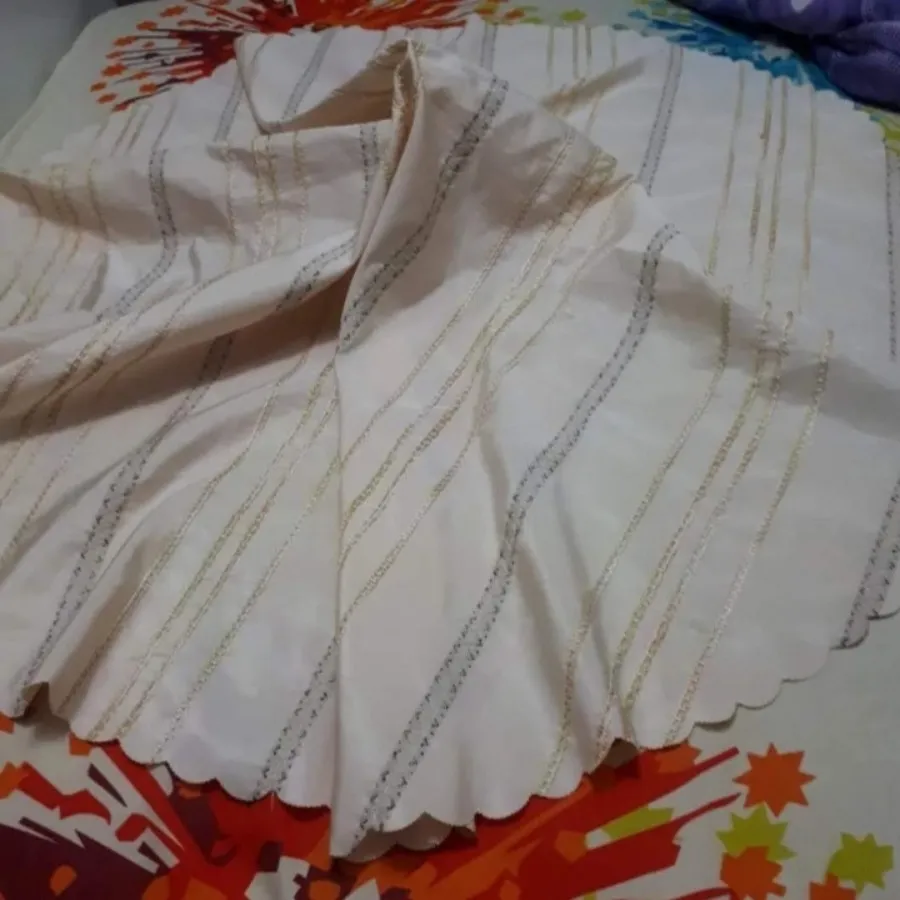 رومیزی گرد ترک