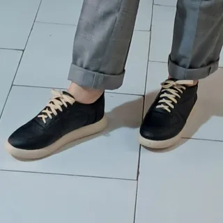 کتونی چرم نرم حوله ای