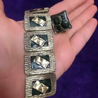 ست دستبند و انگشتر