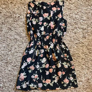 پیراهن کوتاه گل گلی