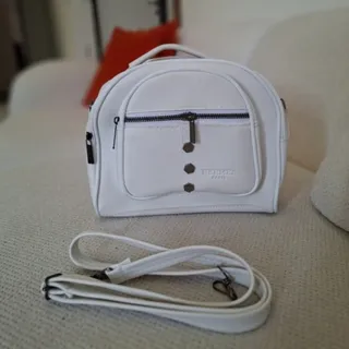 کیف نیم دایره ای سفید خاص