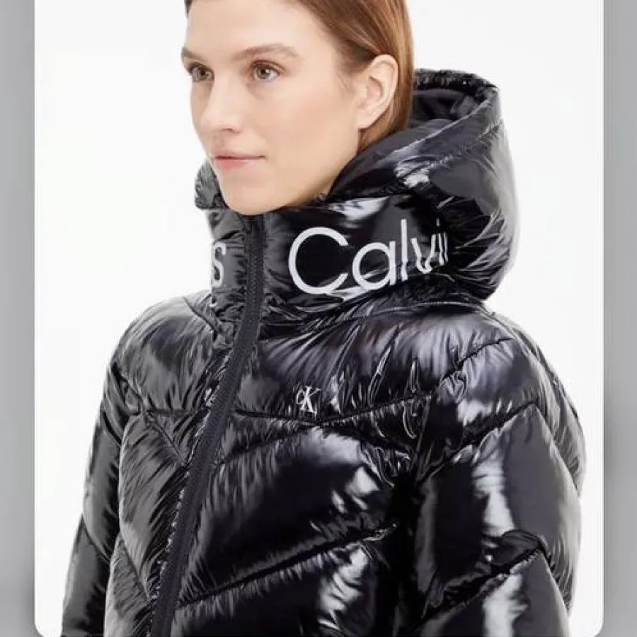 کاپشن کلوین‌کلاین