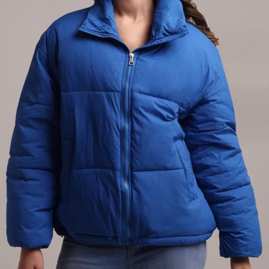 کاپشن رنگ آبی