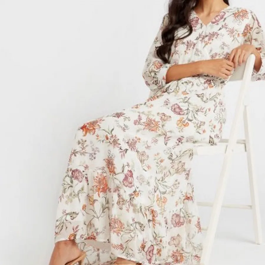 پیراهن بلند