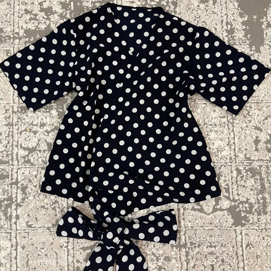 کراپ طرح خال خالی