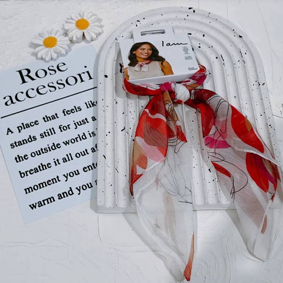 مینی اسکارف