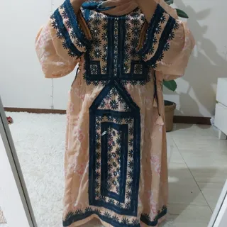 پیراهن شلوار وشال بلوچی