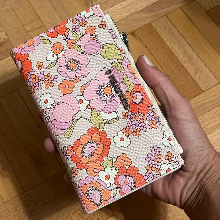 کیف پول زنانه Stradivario