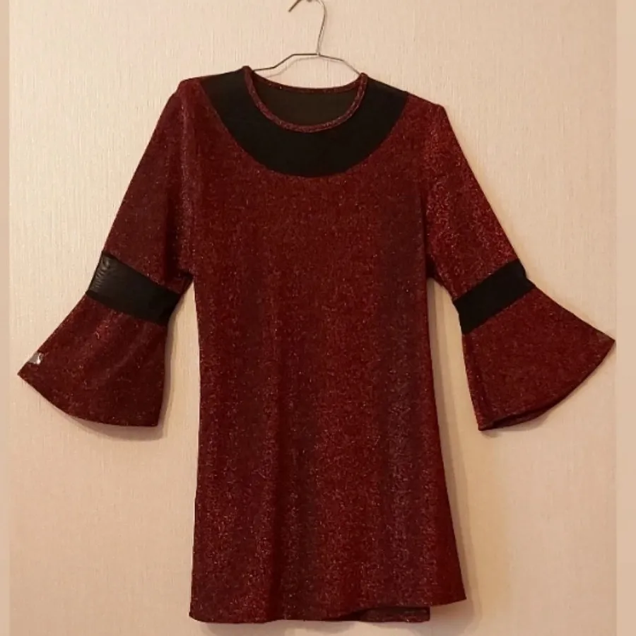 شومیز لمه قرمزیلدایی