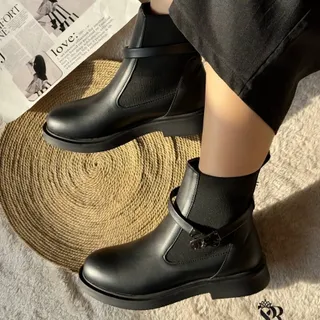 بوت دخترانه و زنانه