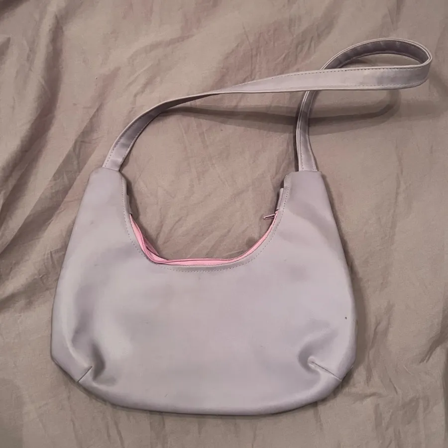 کیف یاسی خوشگل ?