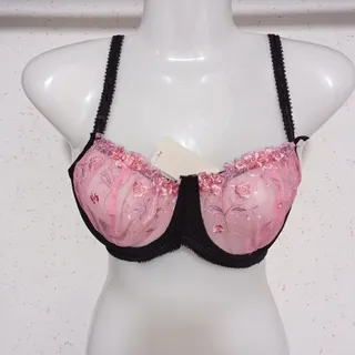 سوتین توری گلدوزی