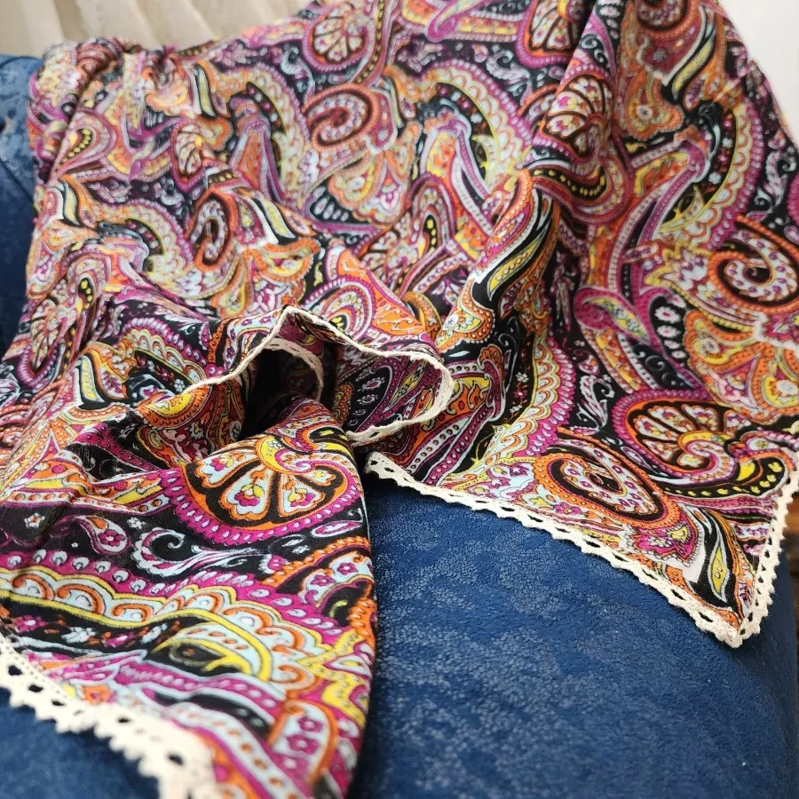 روسری نخی قواره بزرگ