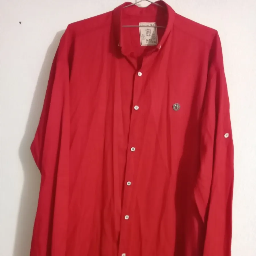 پیراهن مردانه