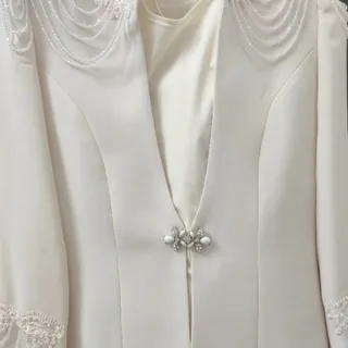 کت و شلوار رنگ نباتی