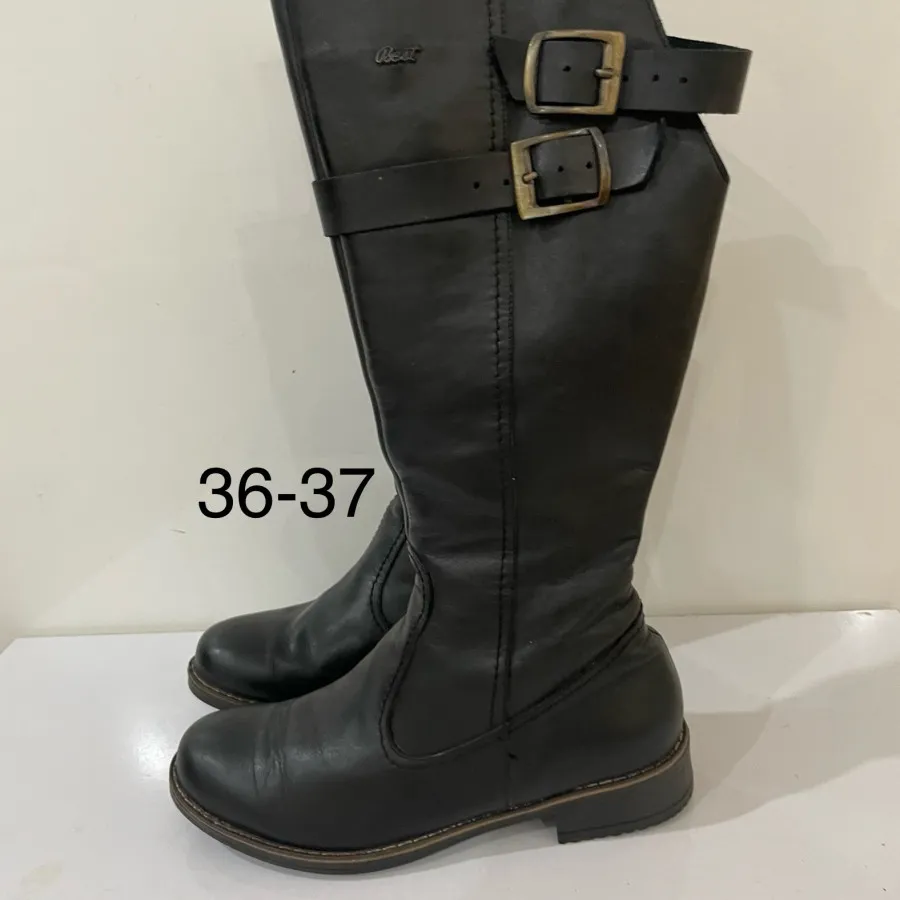 بوت چرم best سایز 36 -37