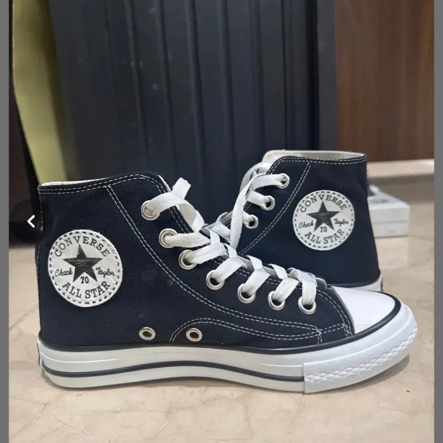 کفش آلستار مشکی زنانه