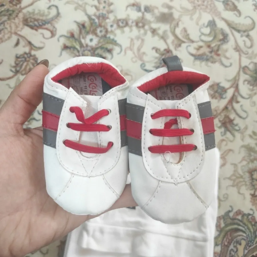 پاپوش نوزادی