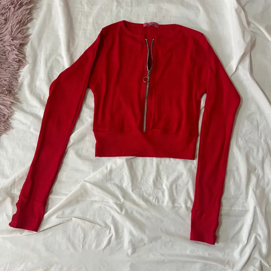 کراپ آستین بلند