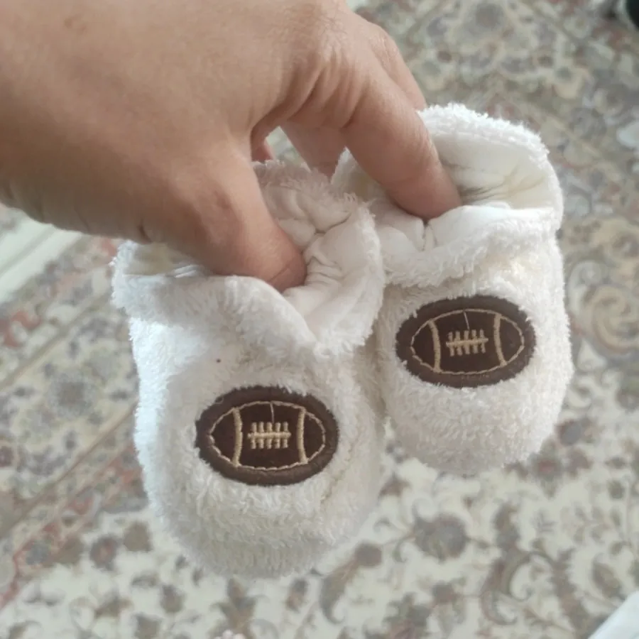 پاپوش حوله ای نوزادی