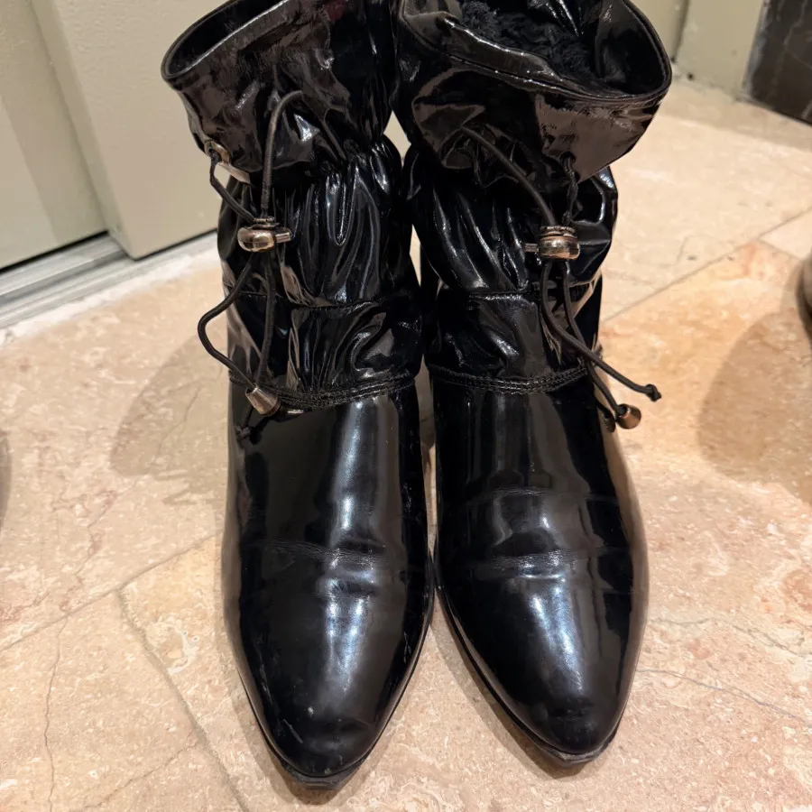 نیم بوت زنانه