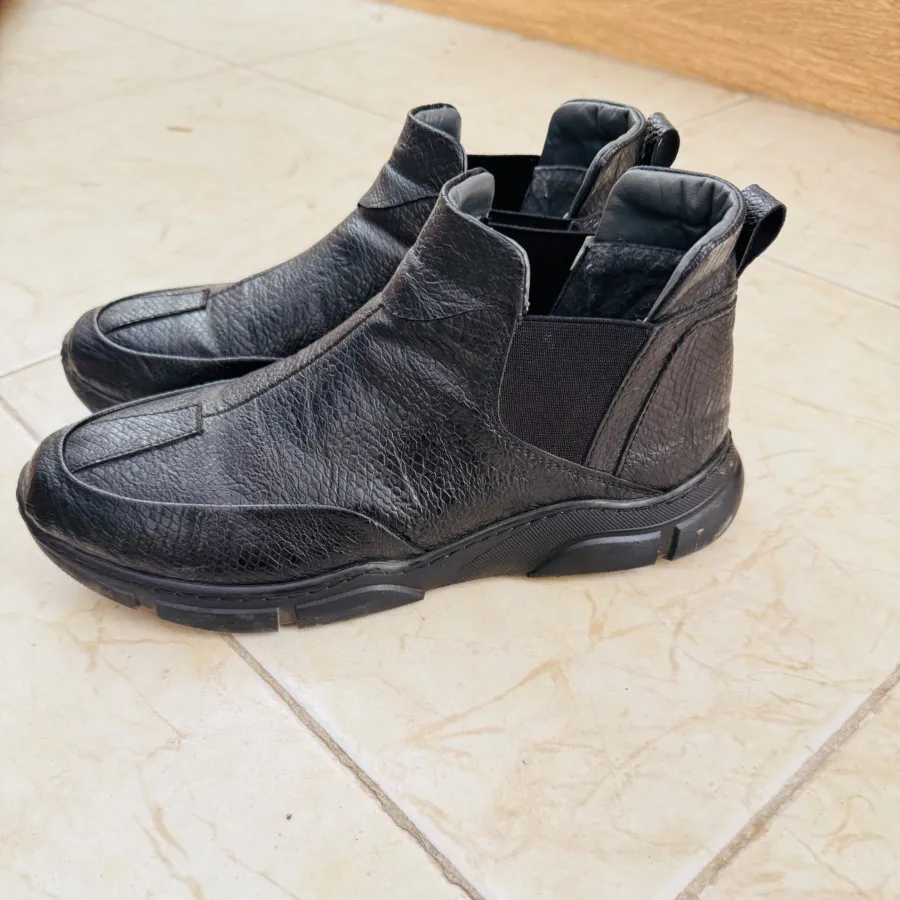 نیم بوت چرم