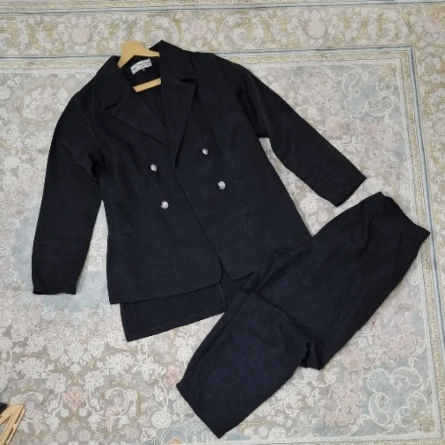 کت وشلوار مشکی