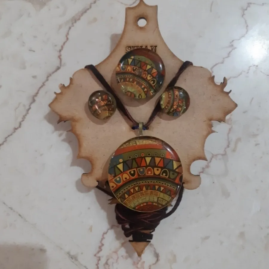 ست زیورآلات رزینی