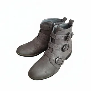 نیم بوت زیپدار