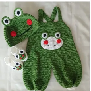 ست لباس بچگانه قورباغه