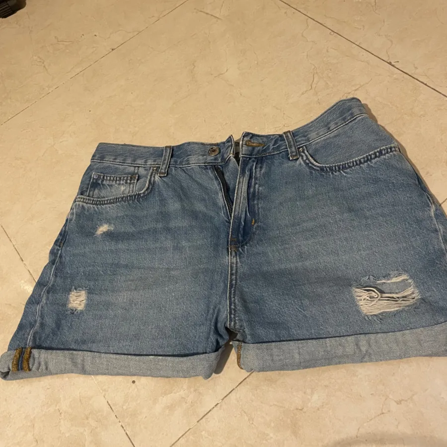 شلوارک لی کولینز