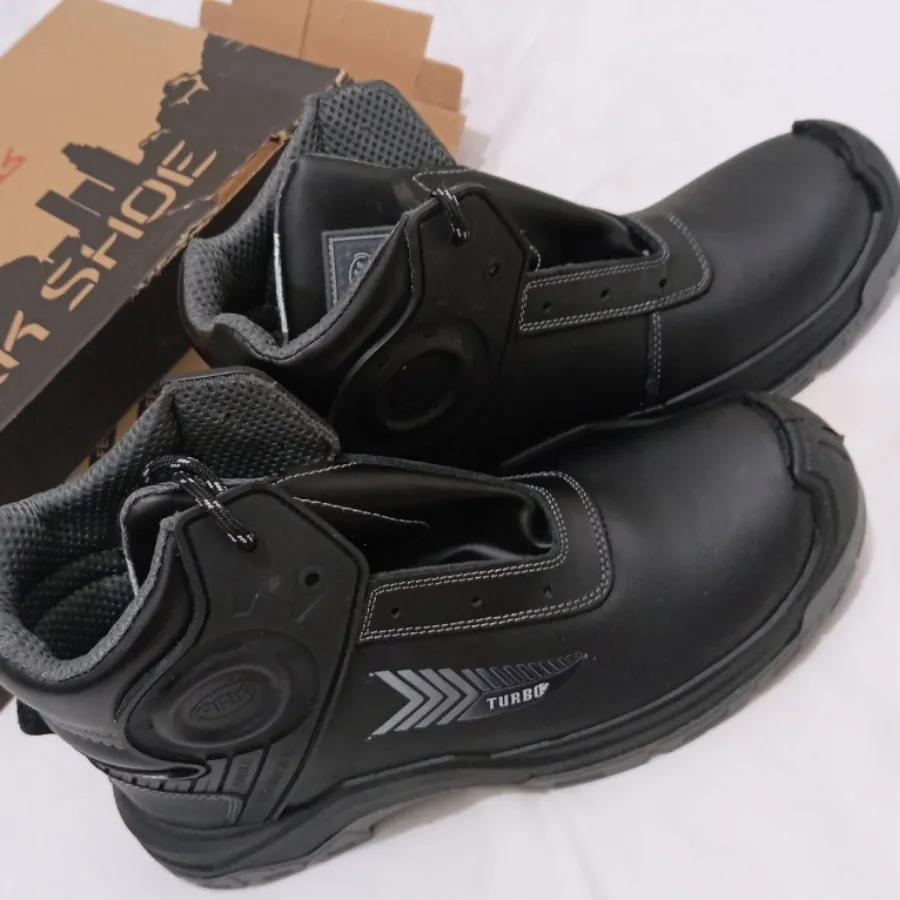 کفش ایمنی مدل توربو مشکی