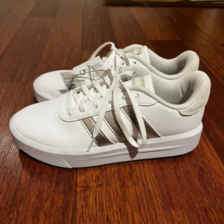 کتونی ادیداس کورت adidas