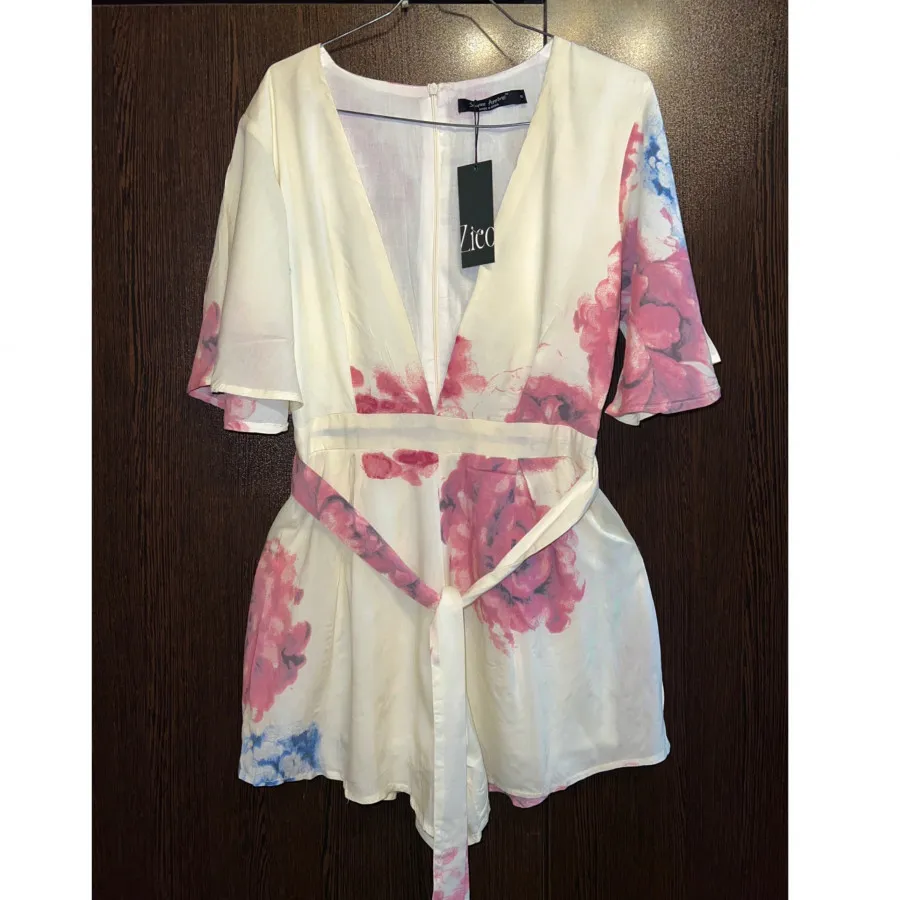 سرهمی، پیراهن، اورال