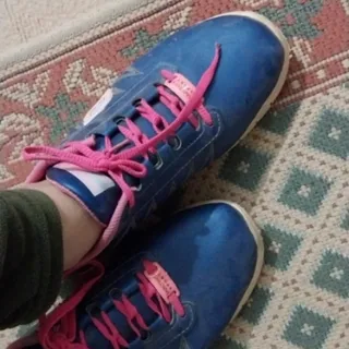 کتونی سبک فومی