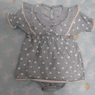 پیراهن زیردکمه دار