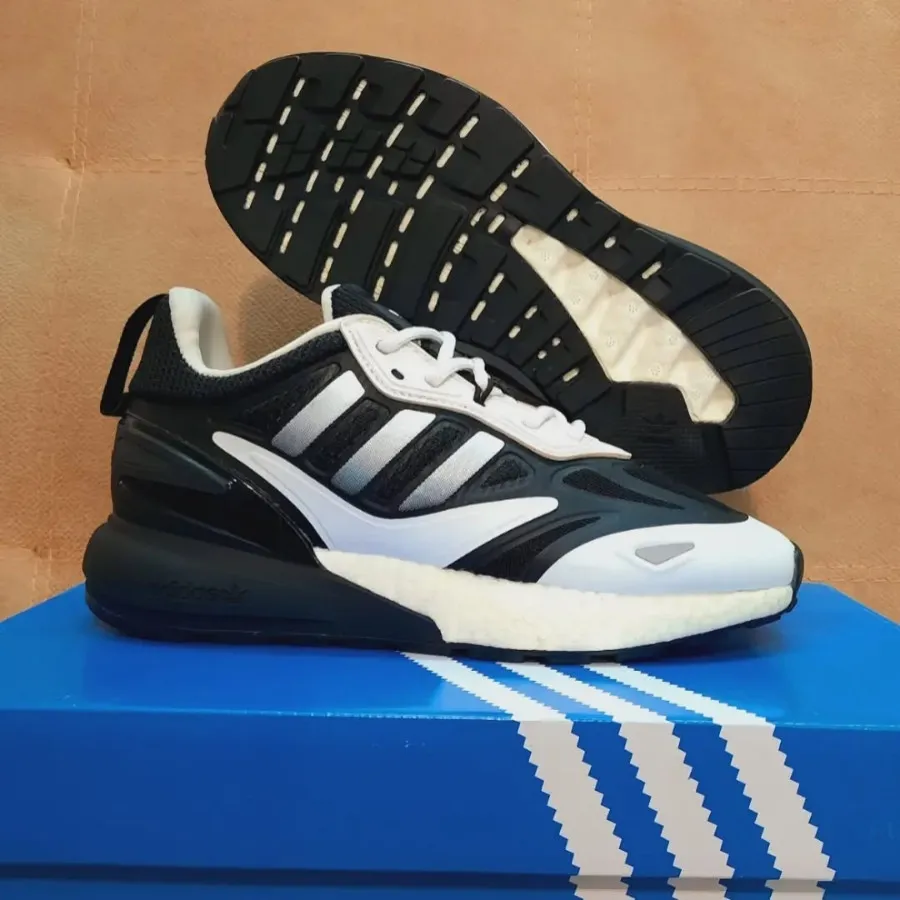 کتونی زنانه