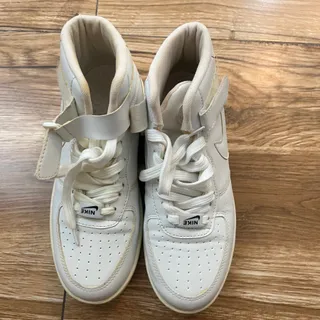 کفش کاملا نو