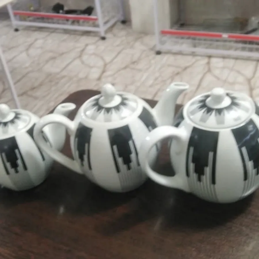 سه سایز قوری زیبا