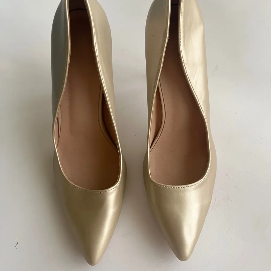 کغش مجلسی طلایی