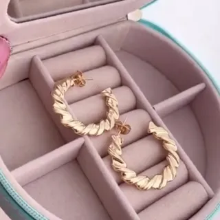 گوشواره کپی طلا برندYSX