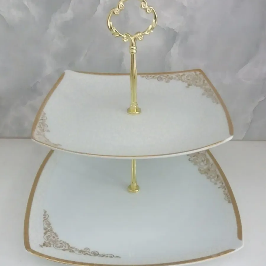 شیرینی خوری کاملا نو