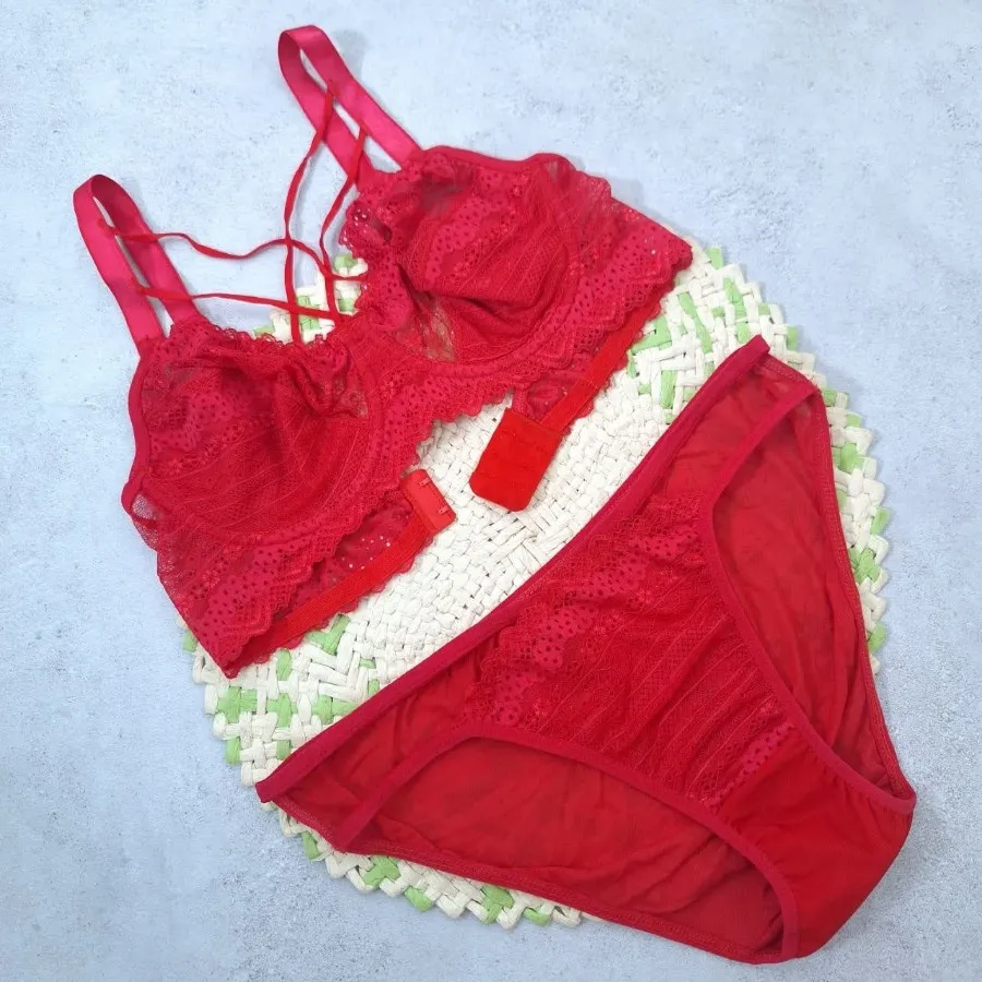 ست سوتین و شورت