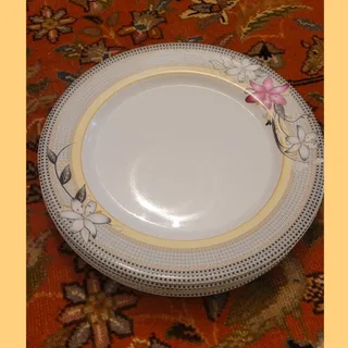 بشقاب ملامین