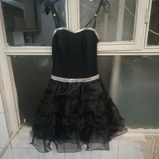 لباس عروسکی