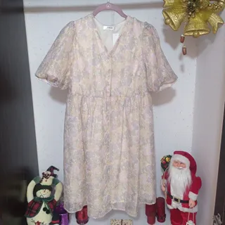 پیراهن دخترانه