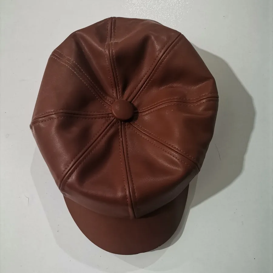 کلاه چرم فرانسوی (برت)