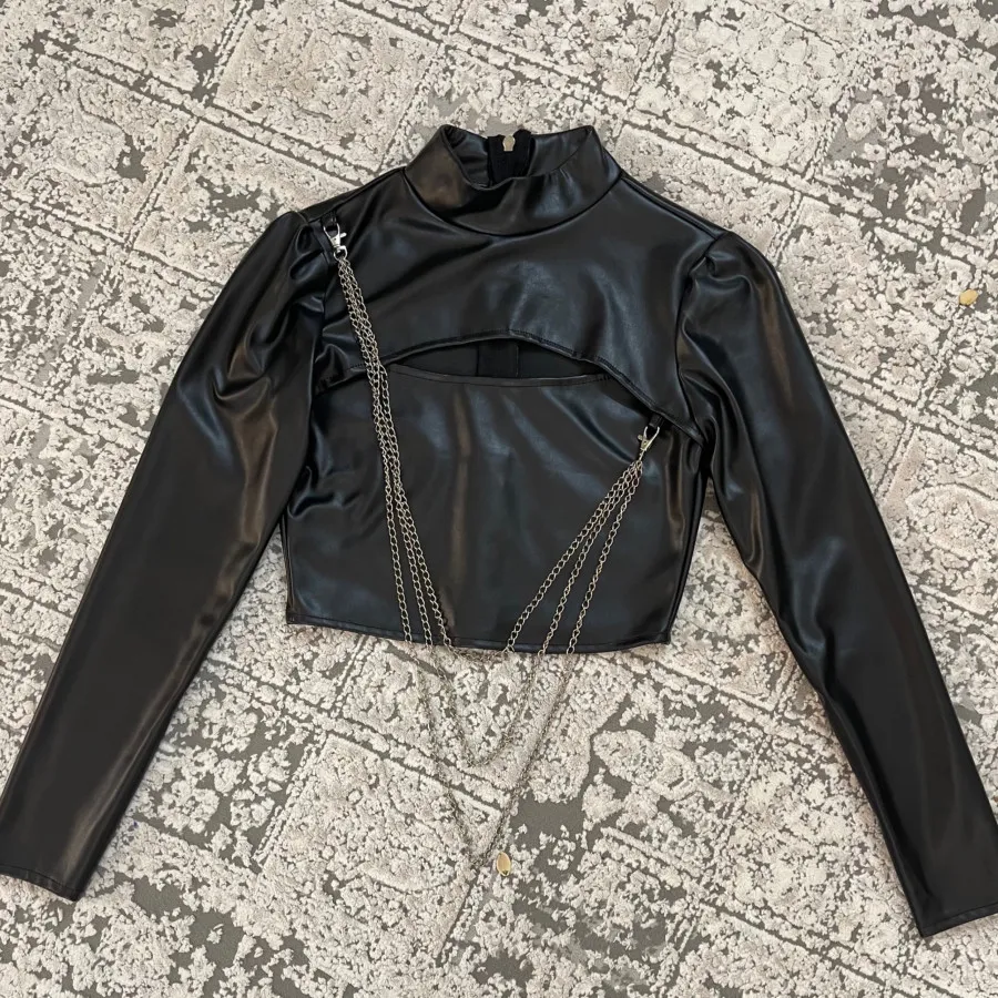 نیم تنه چرم