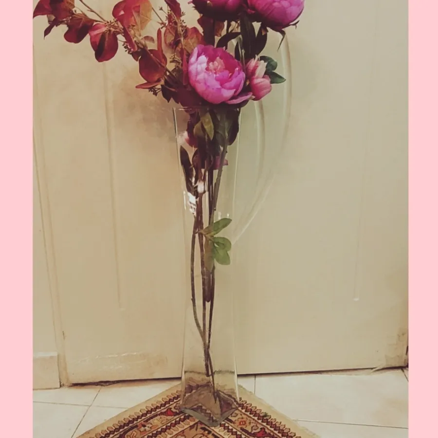 گلدان شیشه ای